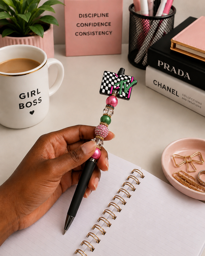 MTV - Pen Charm