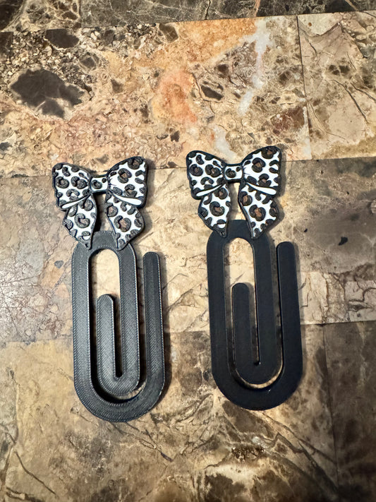 (RTS) Bowtiful Leopard- 3D Printed Jumbo Paper Clips Bookmarks